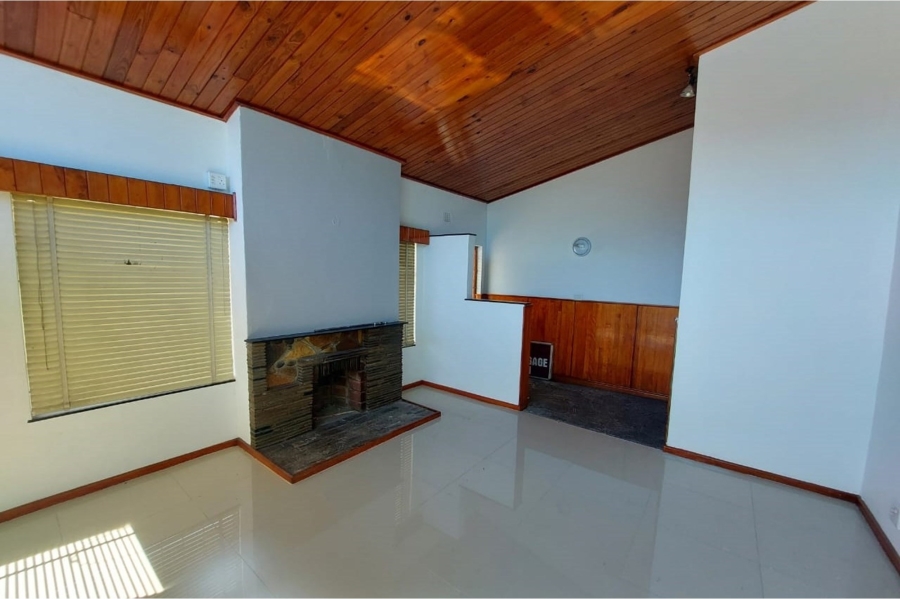 7 Bedroom Property for Sale in Parow Valley Western Cape